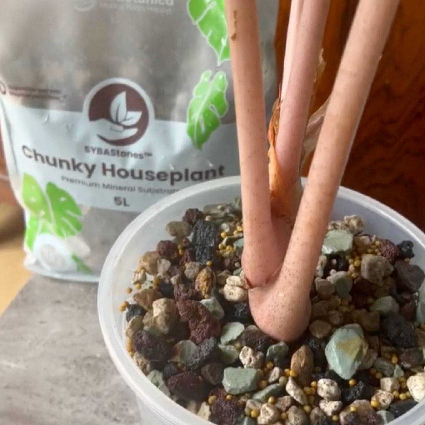 Chunky Houseplant Mineral Mix